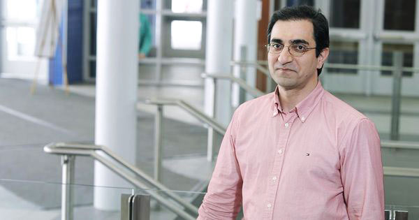 دکتر جواد مشرقی