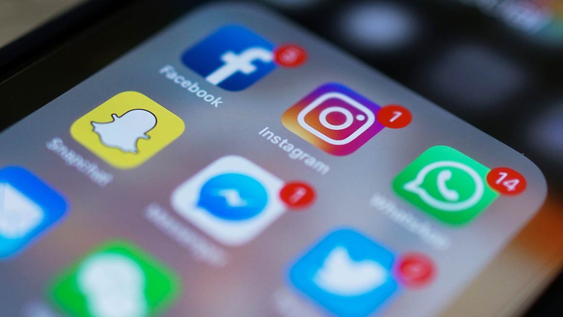 در باره اختلال جهانی فیس بوک